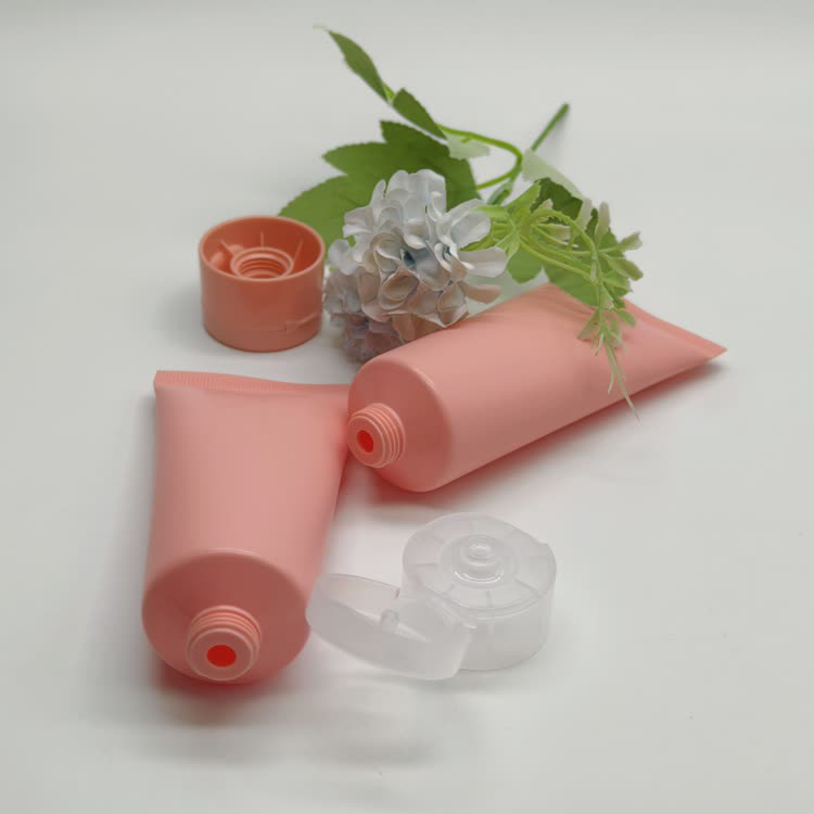 Cosmetics squeeze tube2704.jpg