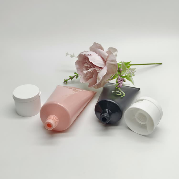 Cosmetics squeeze tube2709.jpg