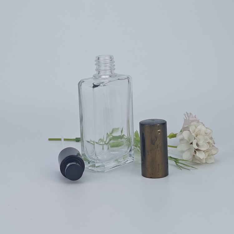 perfume bottle2828.jpg