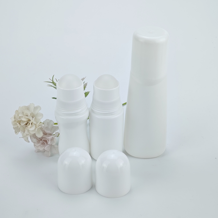 roll on bottle1040.jpg