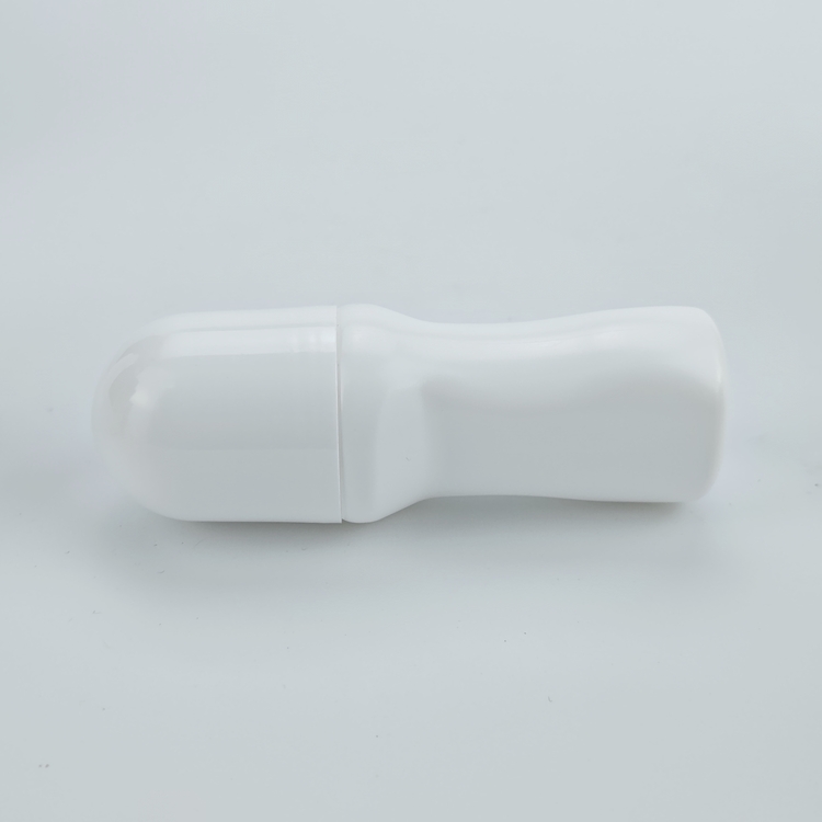 roll on bottle1133.jpg