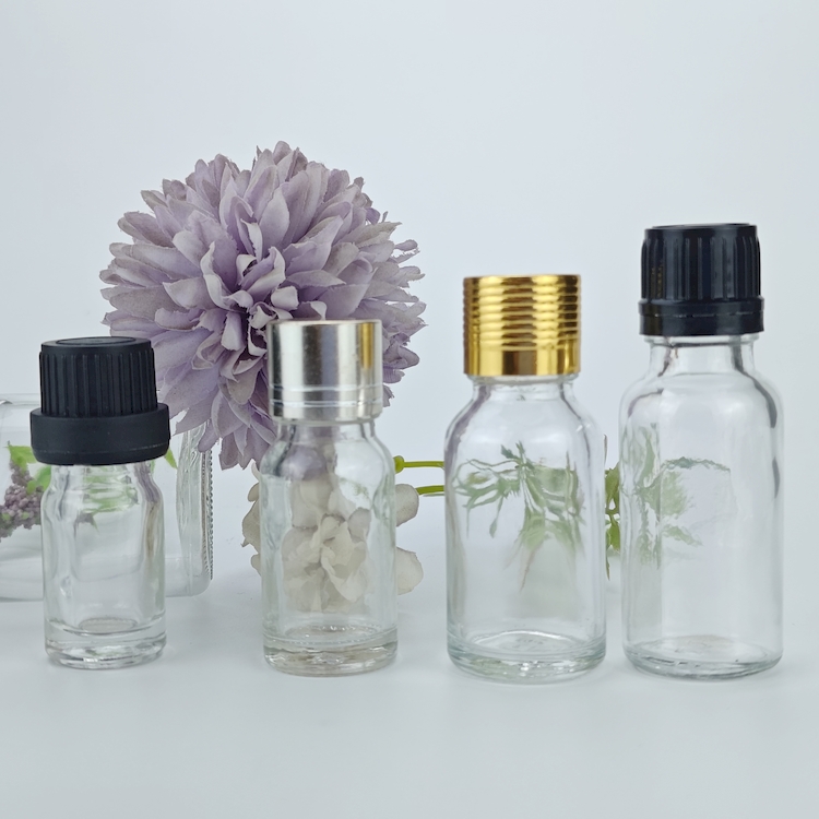 fragrance bottle1123.jpg