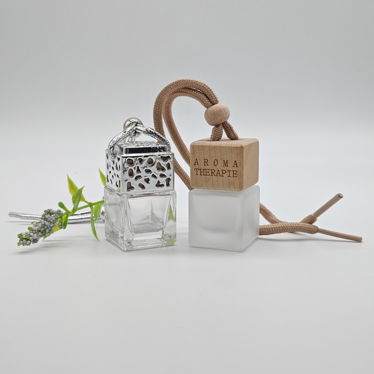 car bottle9227.jpg