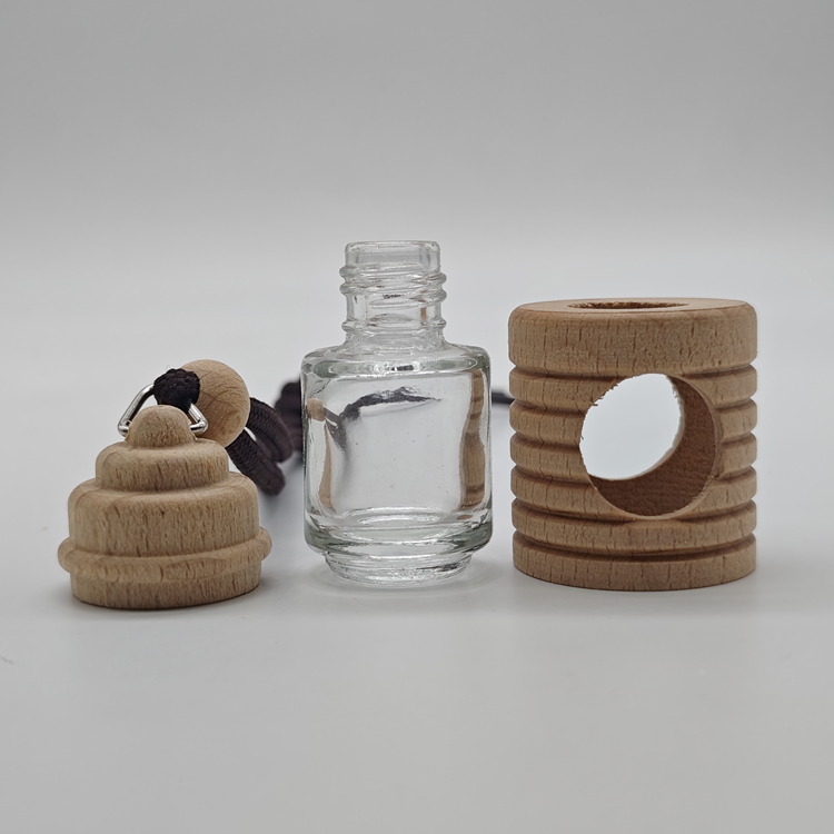 car bottle9398.jpg