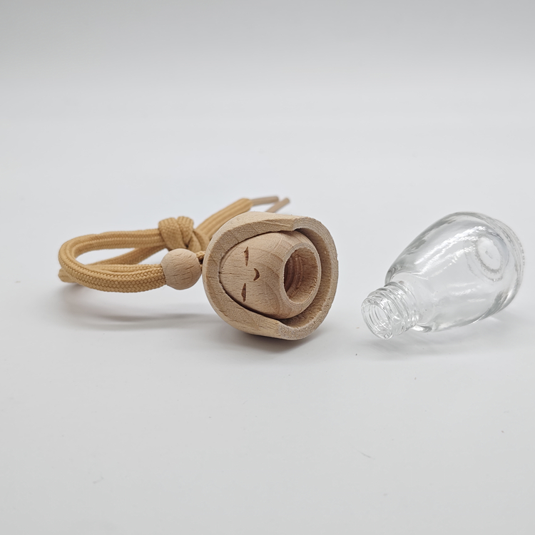 car bottle9698.jpg