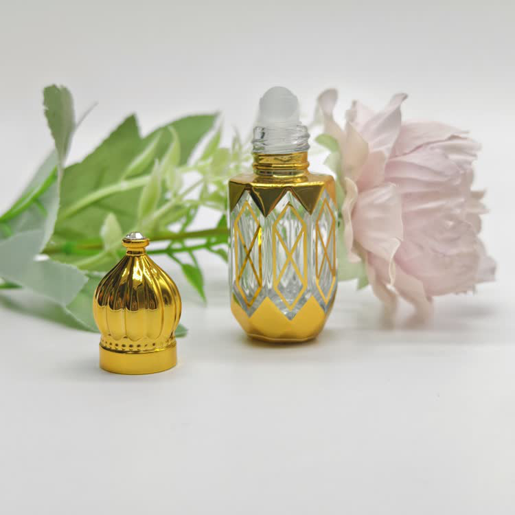Attar roll on bottle2502.jpg