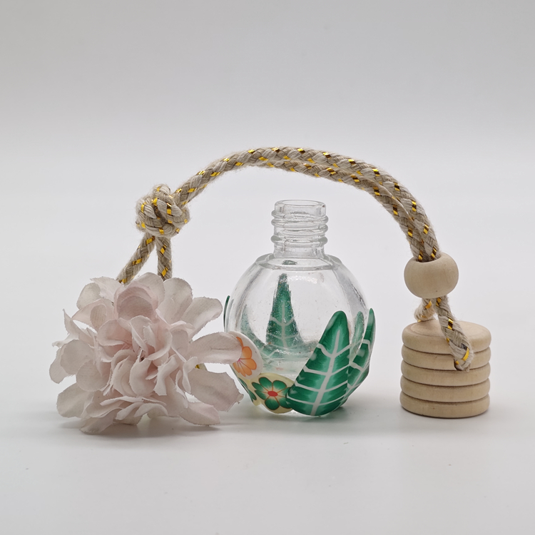 car bottle8345.jpg