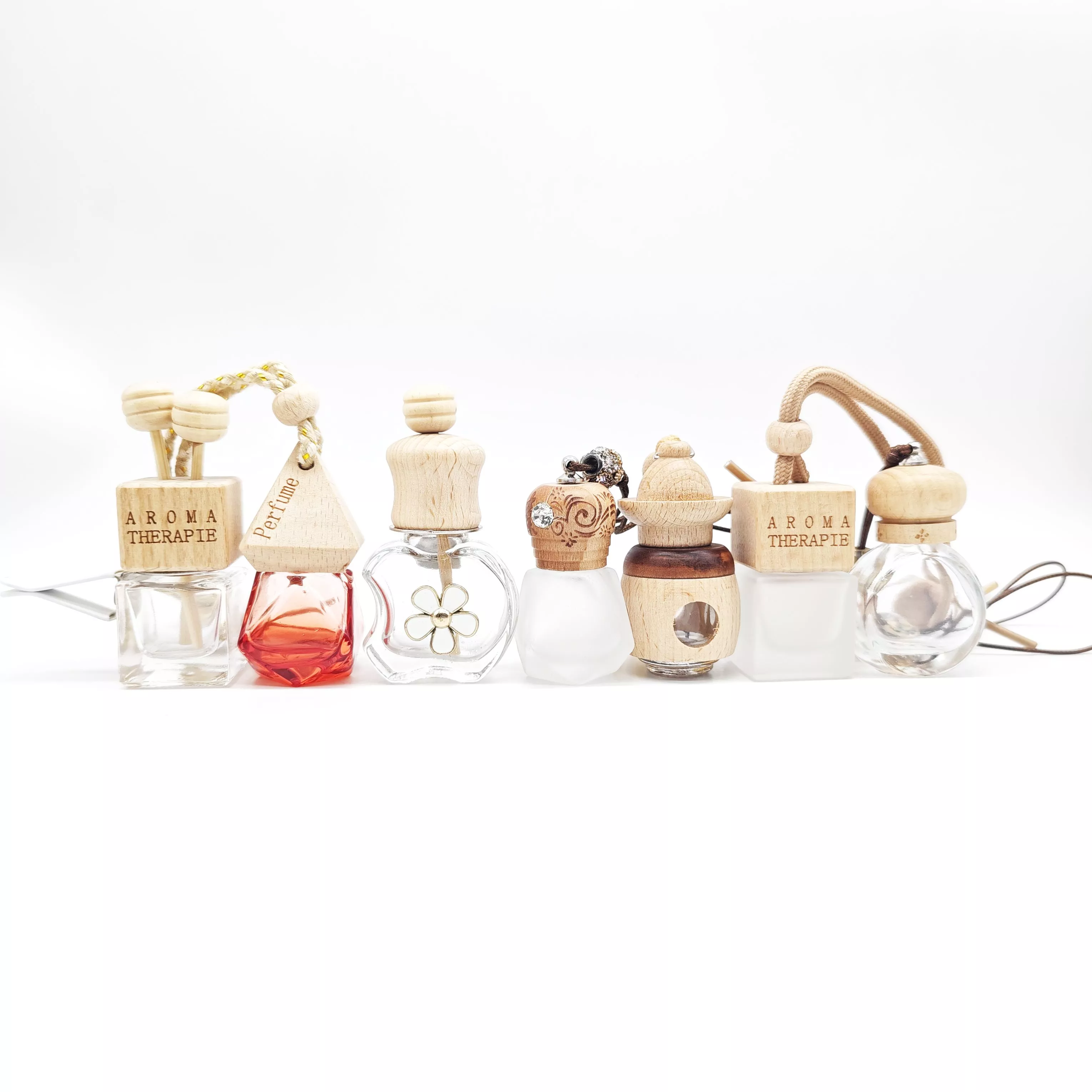 Hanging car perfume bottle with wooden lids