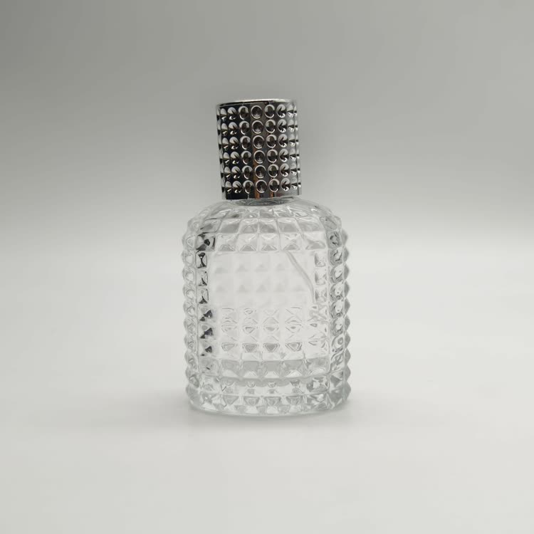 perfume bottle2698.jpg