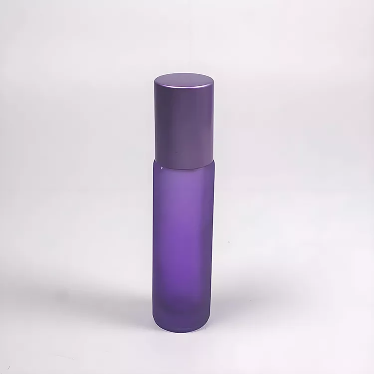 Roll on bottle for perfume oil