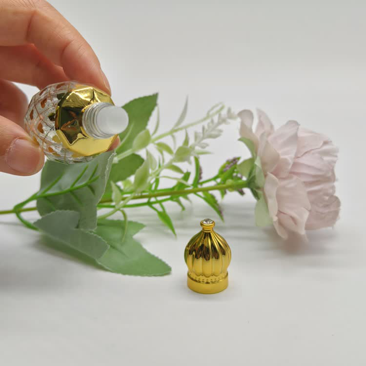 Attar roll on bottle2513.jpg