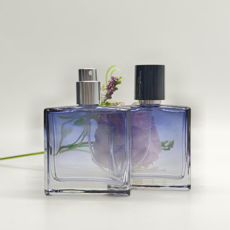 perfume bottle2570.jpg