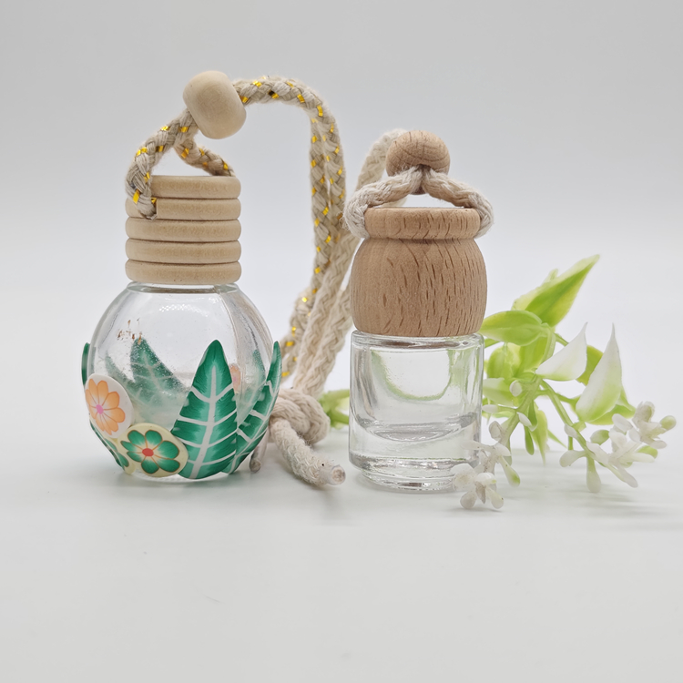 car bottle2490.jpg