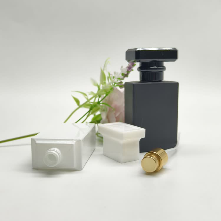 perfume bottle2648.jpg