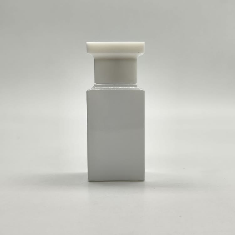 perfume bottle2712.jpg