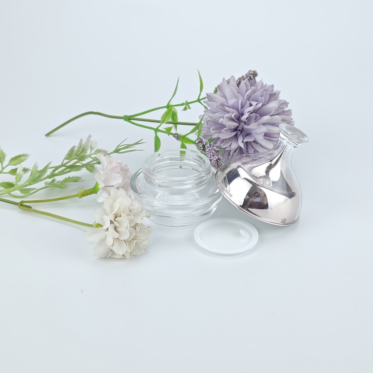 Glass Jar1841.jpg