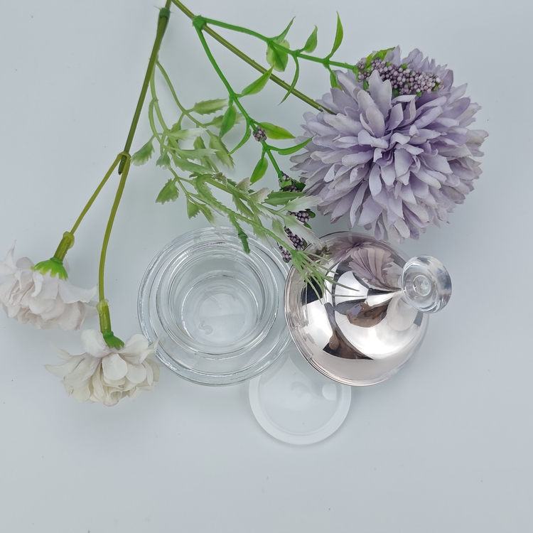 Glass Jar1817.jpg