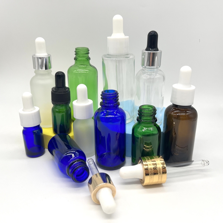 essentialoil bottleb1.jpg