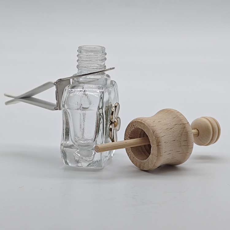 car bottle5279.jpg