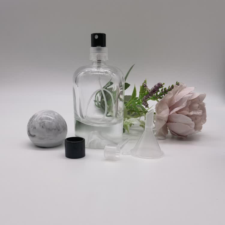 perfume bottle2862.jpg
